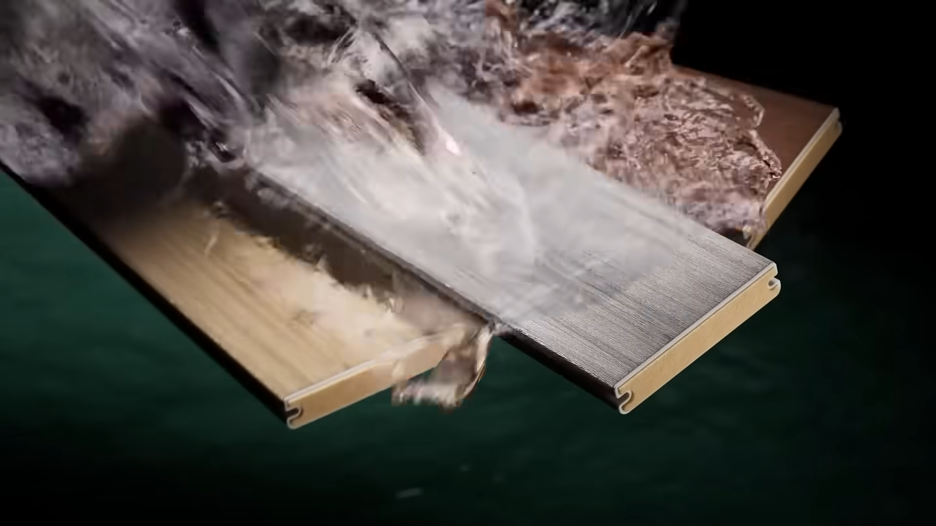 moistureshield decking